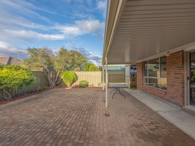 10 Liepin Close, Andrews Farm SA 5114