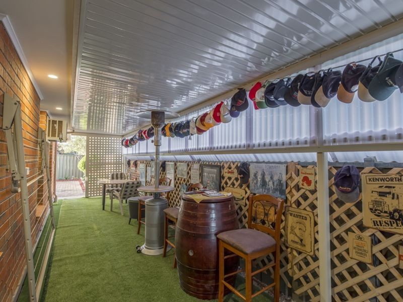 10 Liepin Close, Andrews Farm SA 5114