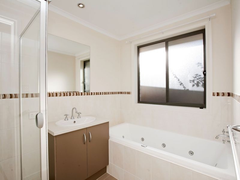 52a Newcombe Avenue, West Lakes Shore SA 5020