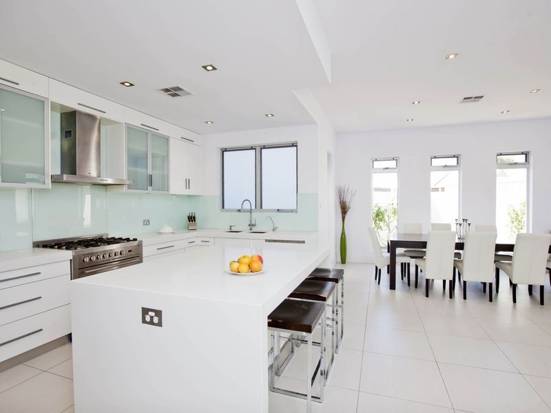 5 Colony Court, West Lakes SA 5021