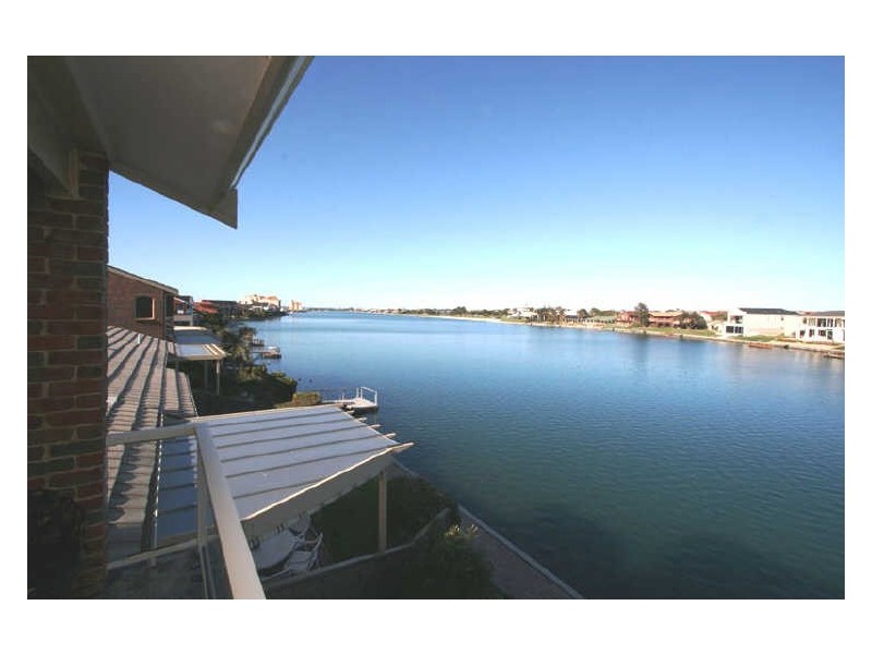 6/74 Martin Court, West Lakes SA 5021