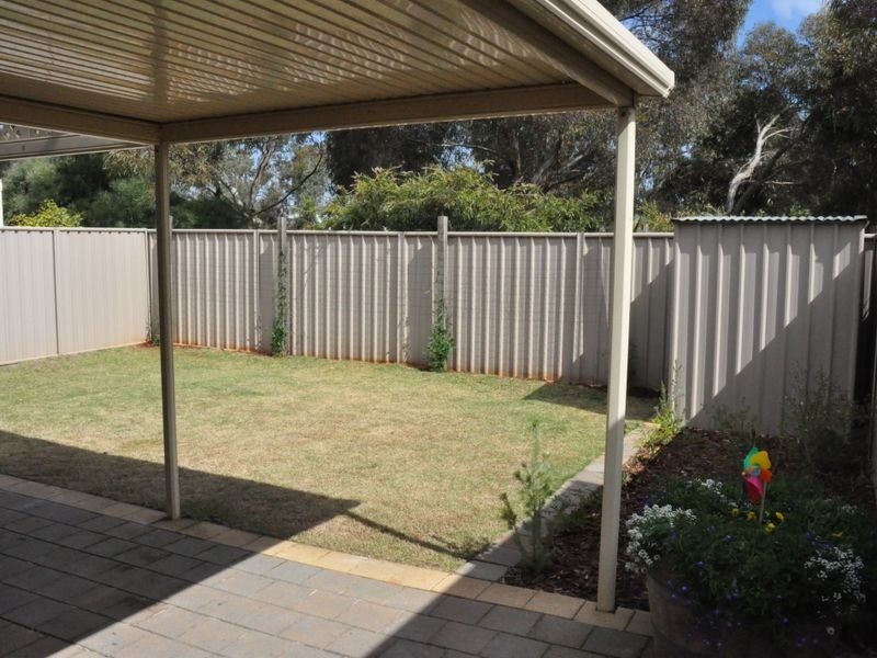64 St James Boulevard, Brompton SA 5007