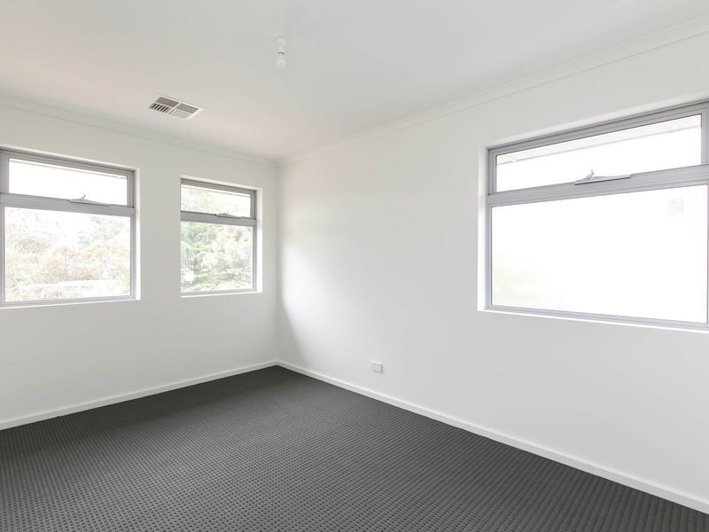 16 Pasteur Street, Elizabeth Vale SA 5112