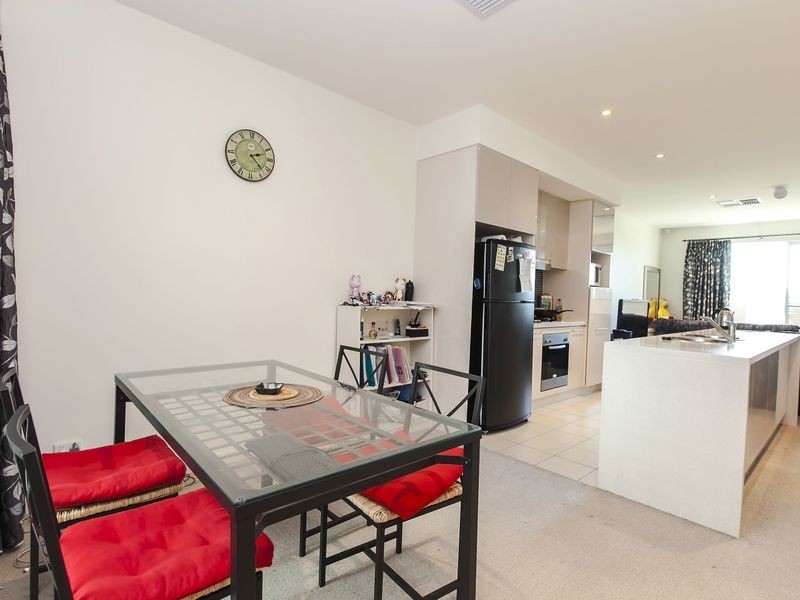 12 Karka Cove, New Port SA 5015