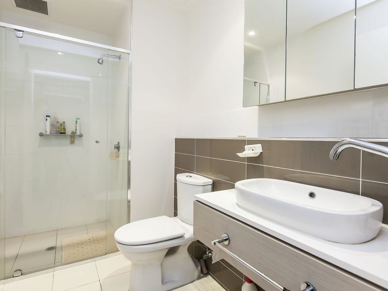 12 Karka Cove, New Port SA 5015