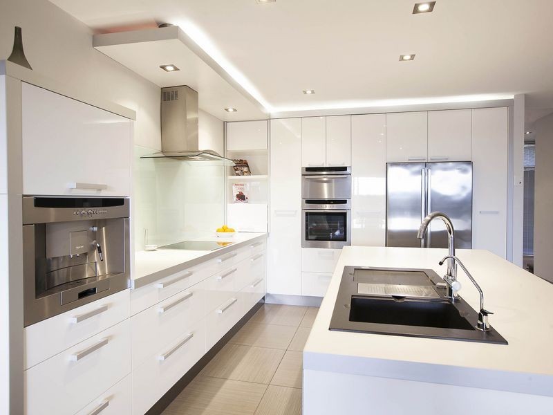 27 Ray Street, Findon SA 5023