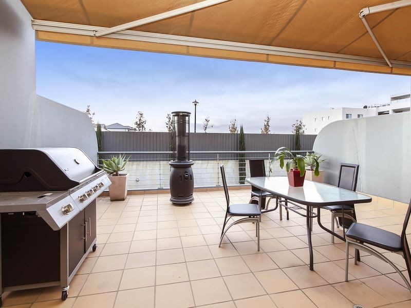 27 Ray Street, Findon SA 5023