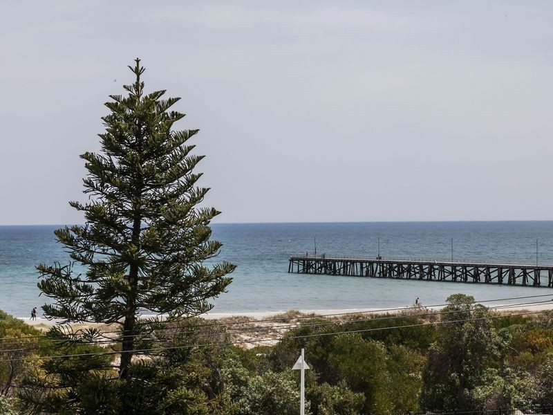 4/62 Esplanade, Semaphore SA 5019