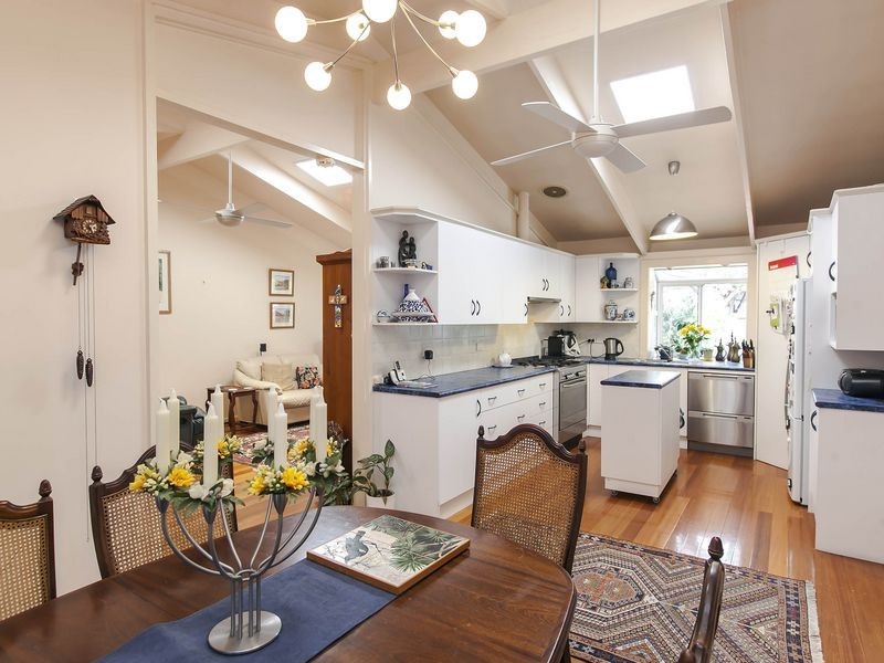 9 Noosa Place, West Lakes Shore SA 5020