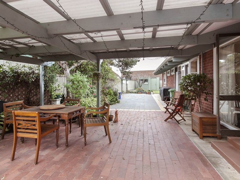 9 Noosa Place, West Lakes Shore SA 5020