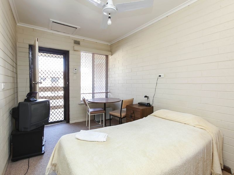 5b/90 Seaview Road, West Beach SA 5024