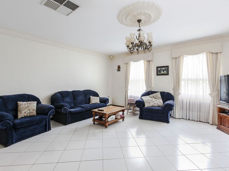 6 Antigua Grove, West Lakes SA 5021