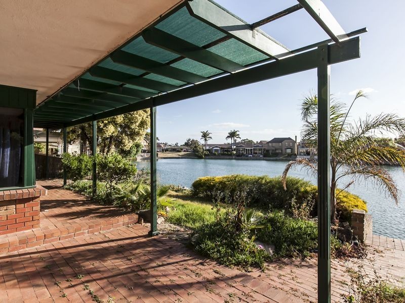 34 McDonald Grove, West Lakes SA 5021