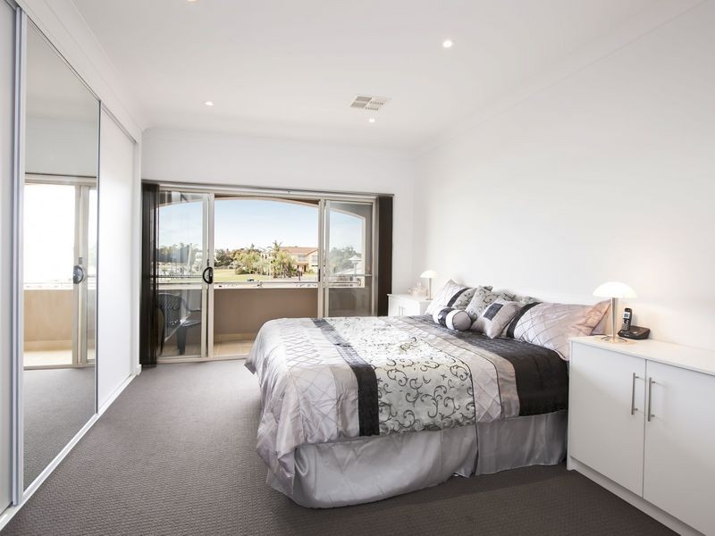 7 Tuart Place, West Lakes SA 5021