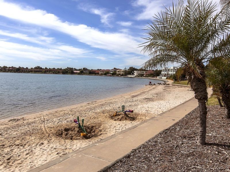 7 Tuart Place, West Lakes SA 5021