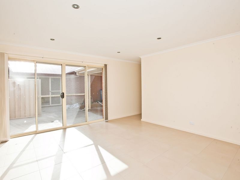 2a Cameron Avenue, Findon SA 5023