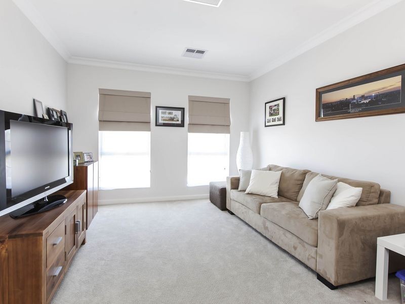 18A Recreation Parade, Semaphore Park SA 5019