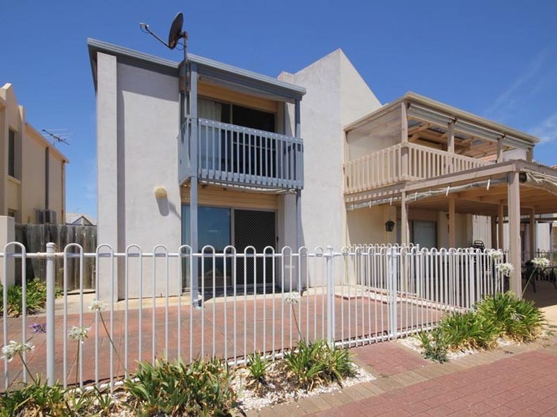 67 One & All Drive, North Haven SA 5018