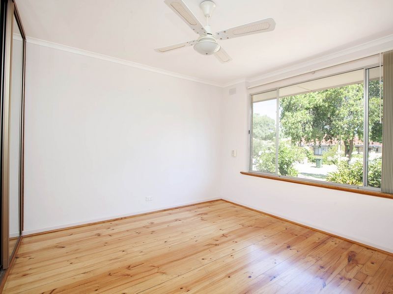1 Sandland Avenue, Ridgehaven SA 5097