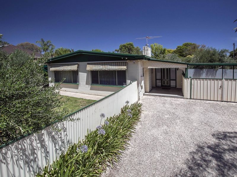 1 Albion Street, Ridgehaven SA 5097