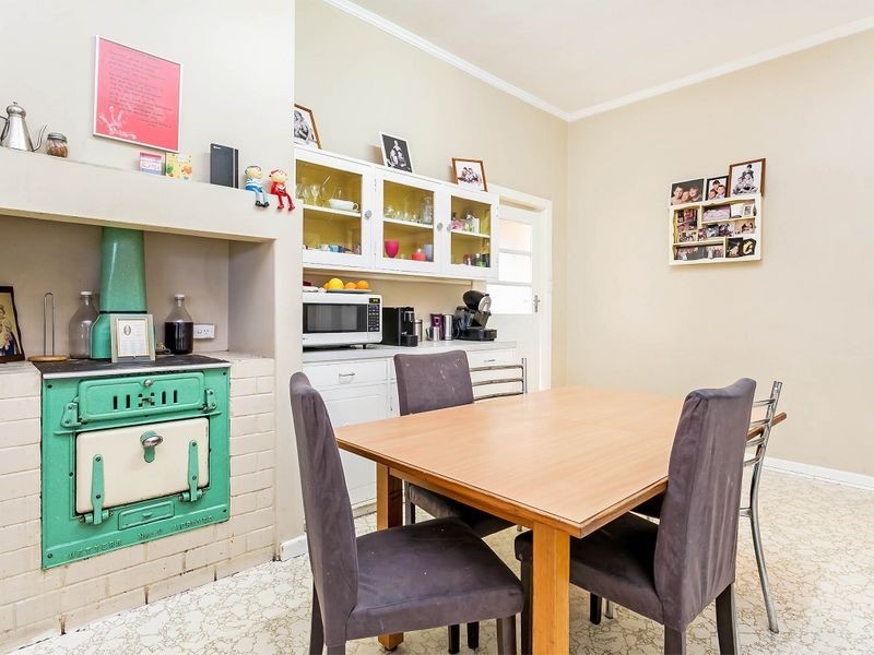 325 Tapleys Hill Road, Seaton SA 5023