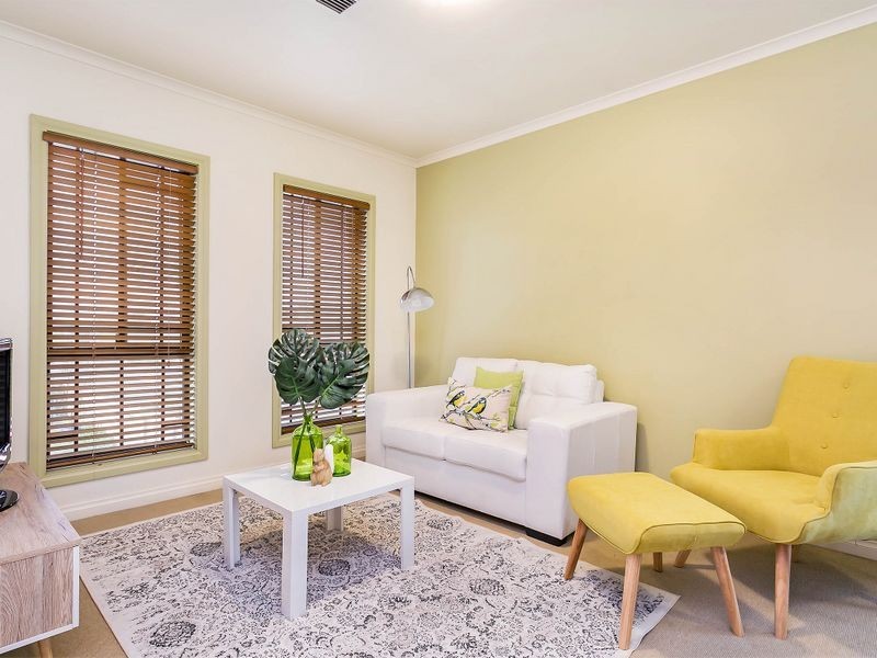 16 Moore Street, Birkenhead SA 5015