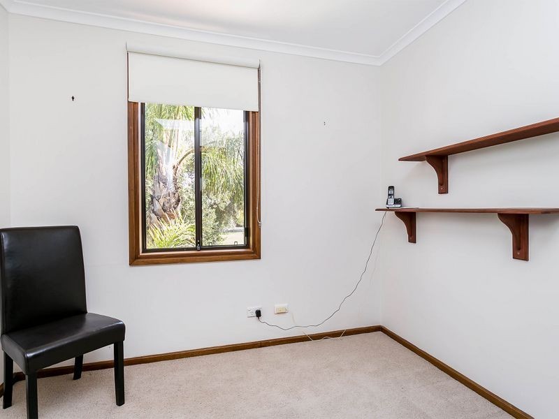 25 Pelican Place, Semaphore Park SA 5019