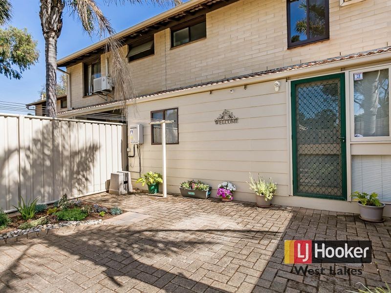 25 Pelican Place, Semaphore Park SA 5019