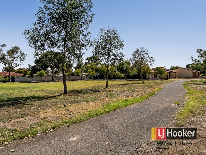 25 Pelican Place, Semaphore Park SA 5019