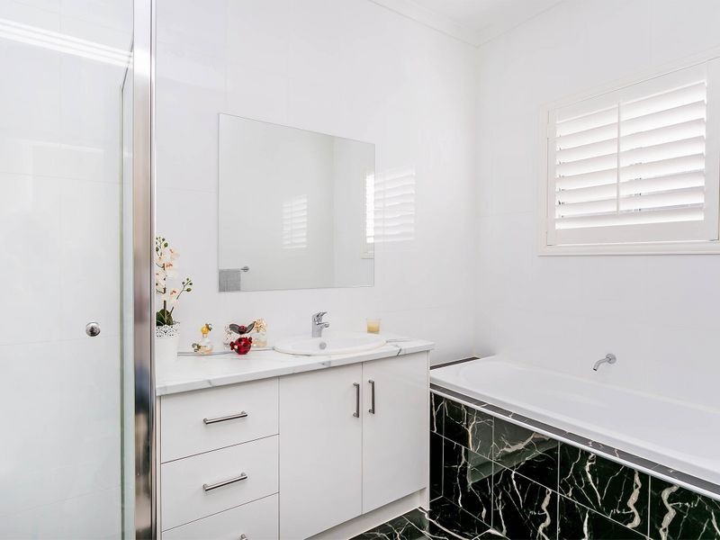 31 Centenary Avenue, Findon SA 5023