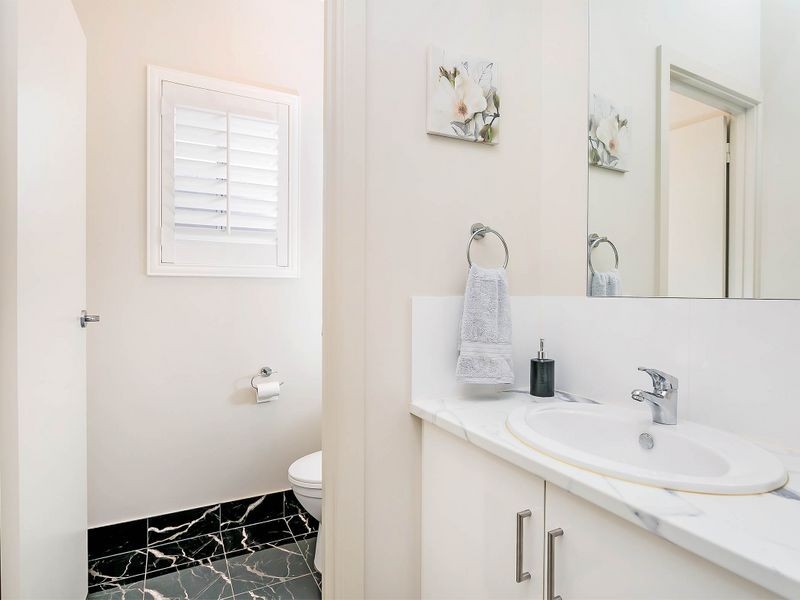 31 Centenary Avenue, Findon SA 5023