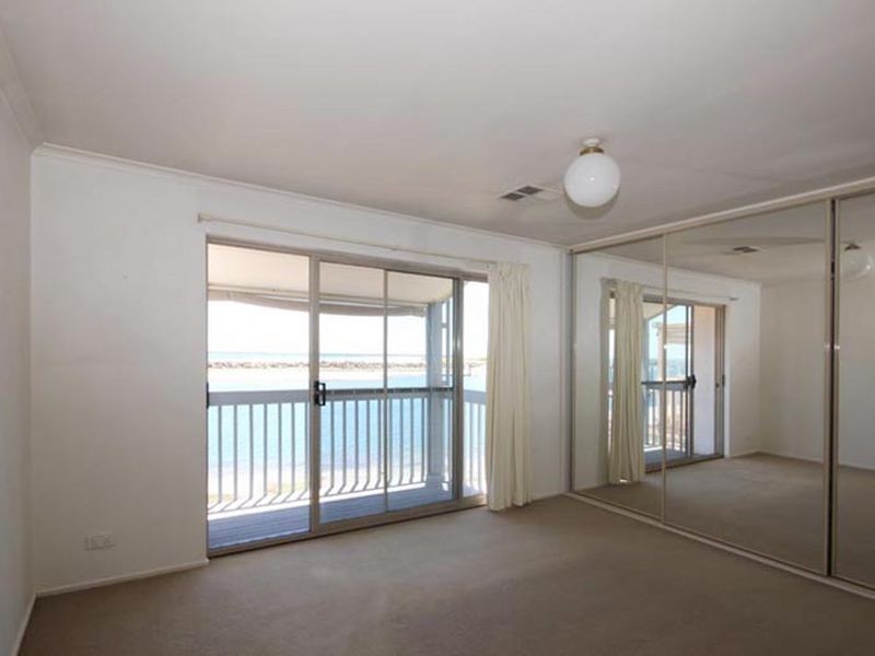 67 One & All Drive, North Haven SA 5018