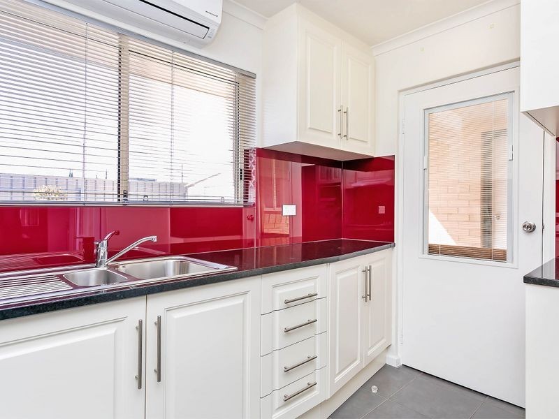 3/2a Cedar Avenue, Royal Park SA 5014