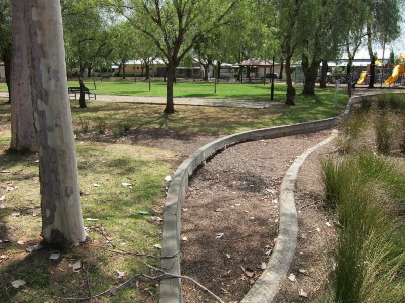 4 Thirteenth Street, Bowden SA 5007