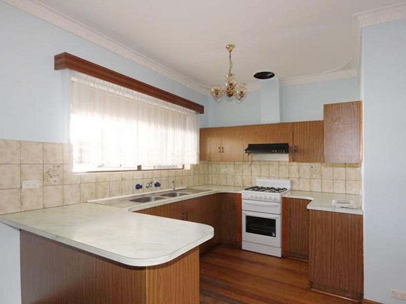 32 Wattle Avenue, Royal Park SA 5014