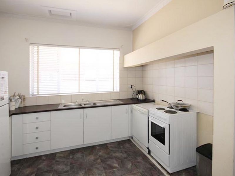 42 Crown Tce, Royal Park SA 5014