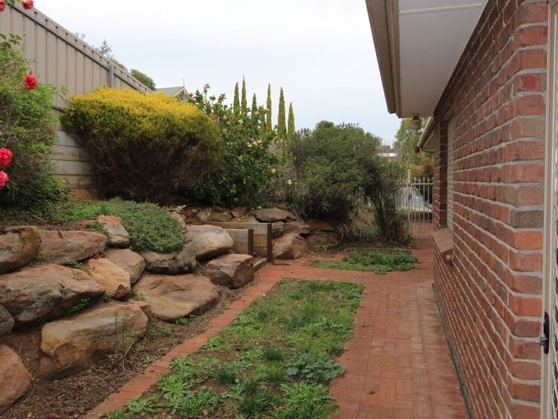 2 Featherstone Circuit, Greenwith SA 5125