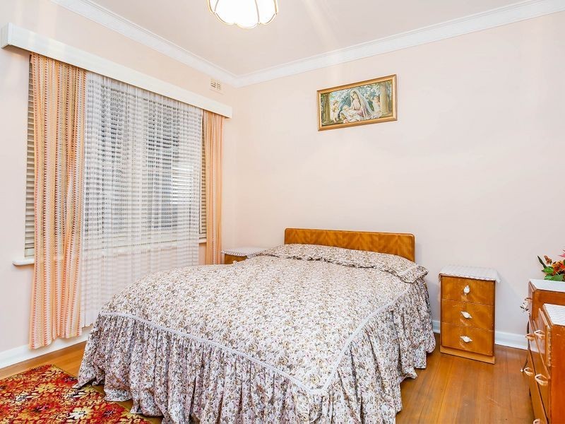 16 James Street, Royal Park SA 5014