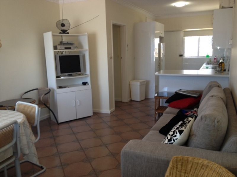 1/20 Seaview Road, West Beach SA 5024