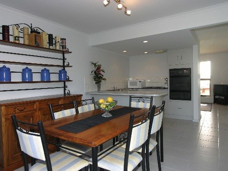 2/ 17- 19 Lord Hobart Way, West Lakes SA 5021