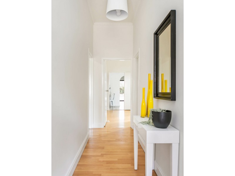 6 Holden Avenue, Woodville West SA 5011