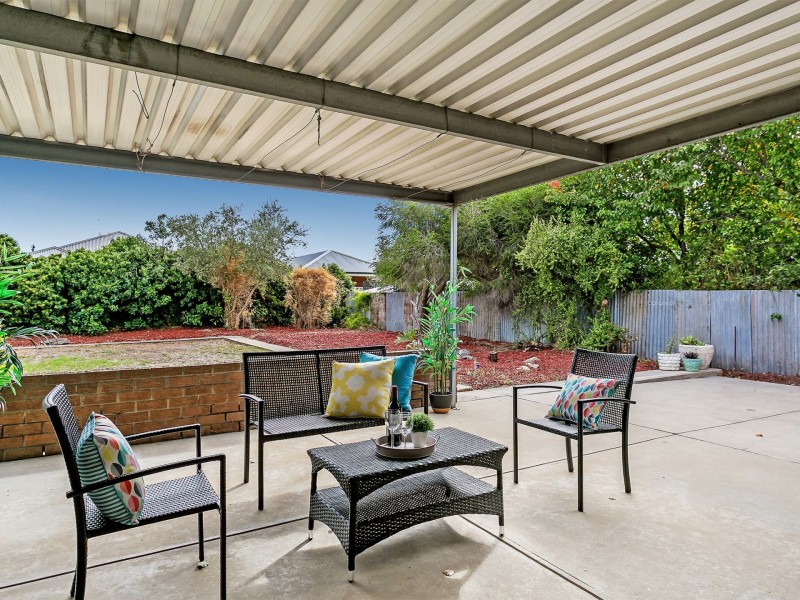 6 Holden Avenue, Woodville West SA 5011