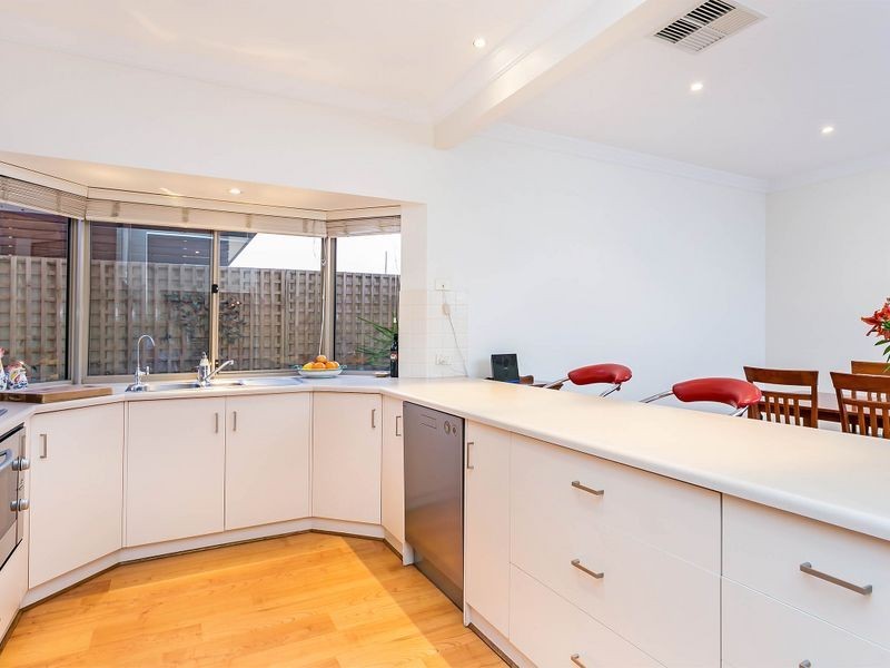 20 Drummond Avenue, Findon SA 5023