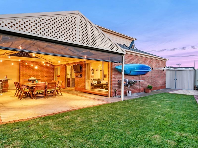 20 Drummond Avenue, Findon SA 5023