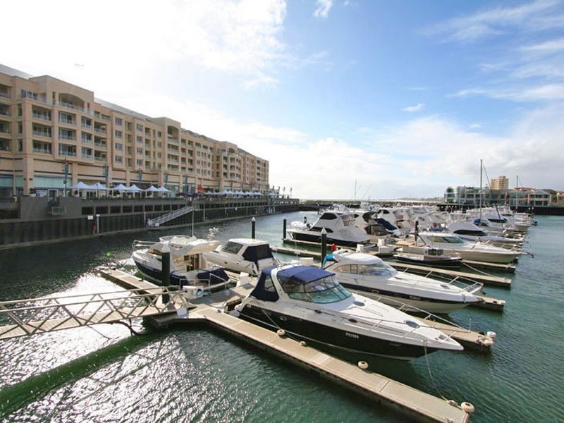 602 The Platinum Apartments, Glenelg SA 5045