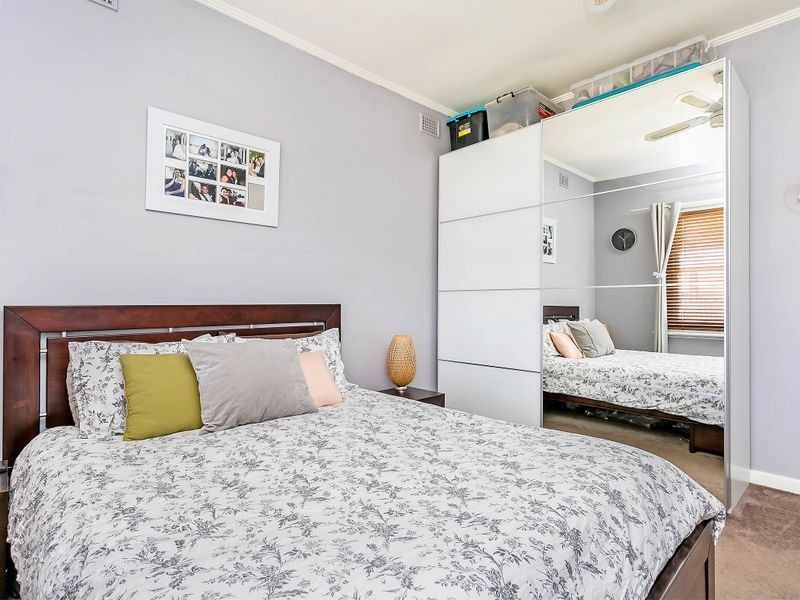 31 Tapleys Hill Road, Hendon SA 5014