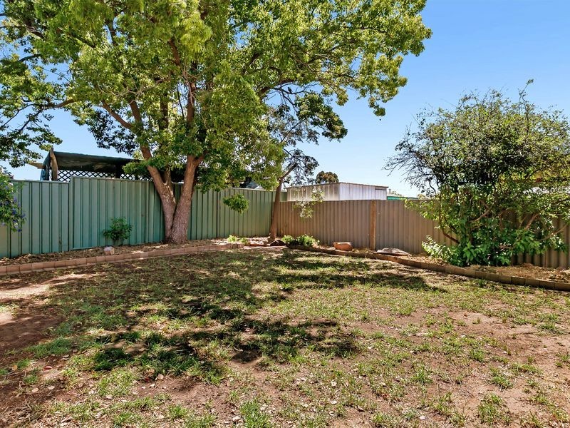 9 Rita Street, Para Hills West SA 5096