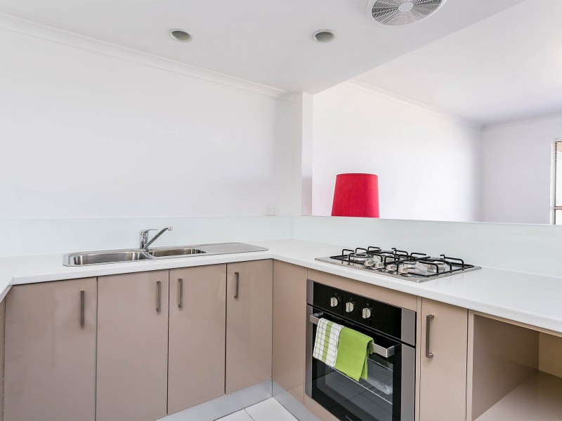 2/17-19 Lord Hobart Way, West Lakes SA 5021