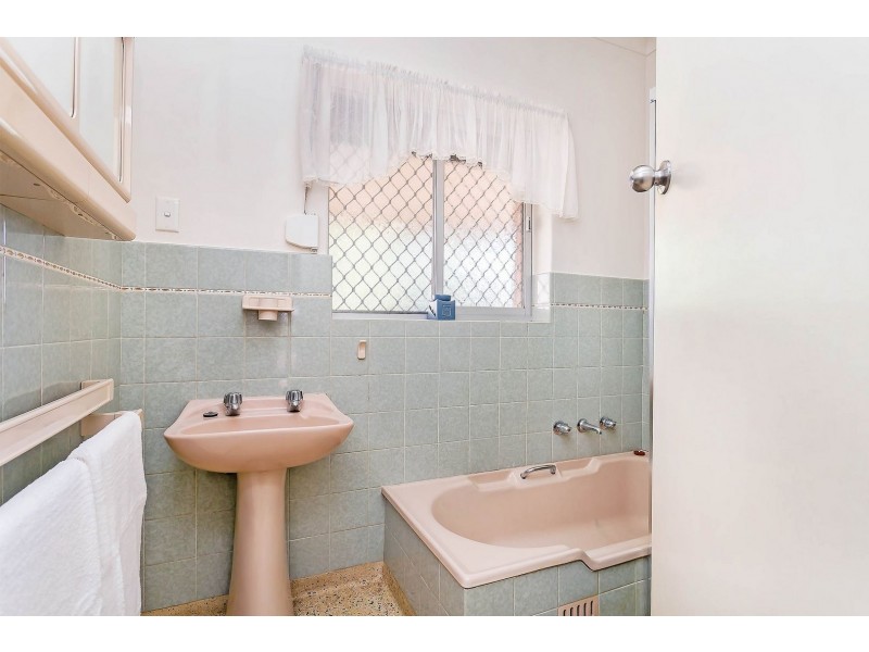 3 McMahon Place, Seaton SA 5023