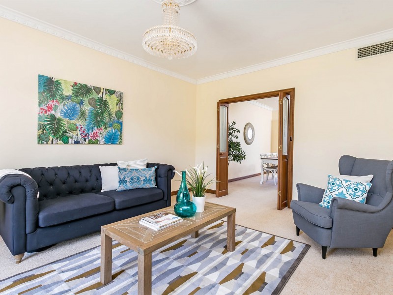 34 McDonald Grove, West Lakes SA 5021